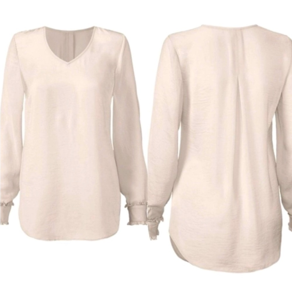 CAbi Classic Blouse in Platinum #3768 Size Medium